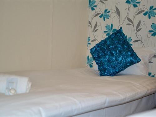 The Chimes On The Sea Bed & Breakfast Blackpool